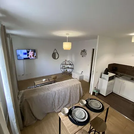 Apartment Petit Cosy Noisy-le-Grand